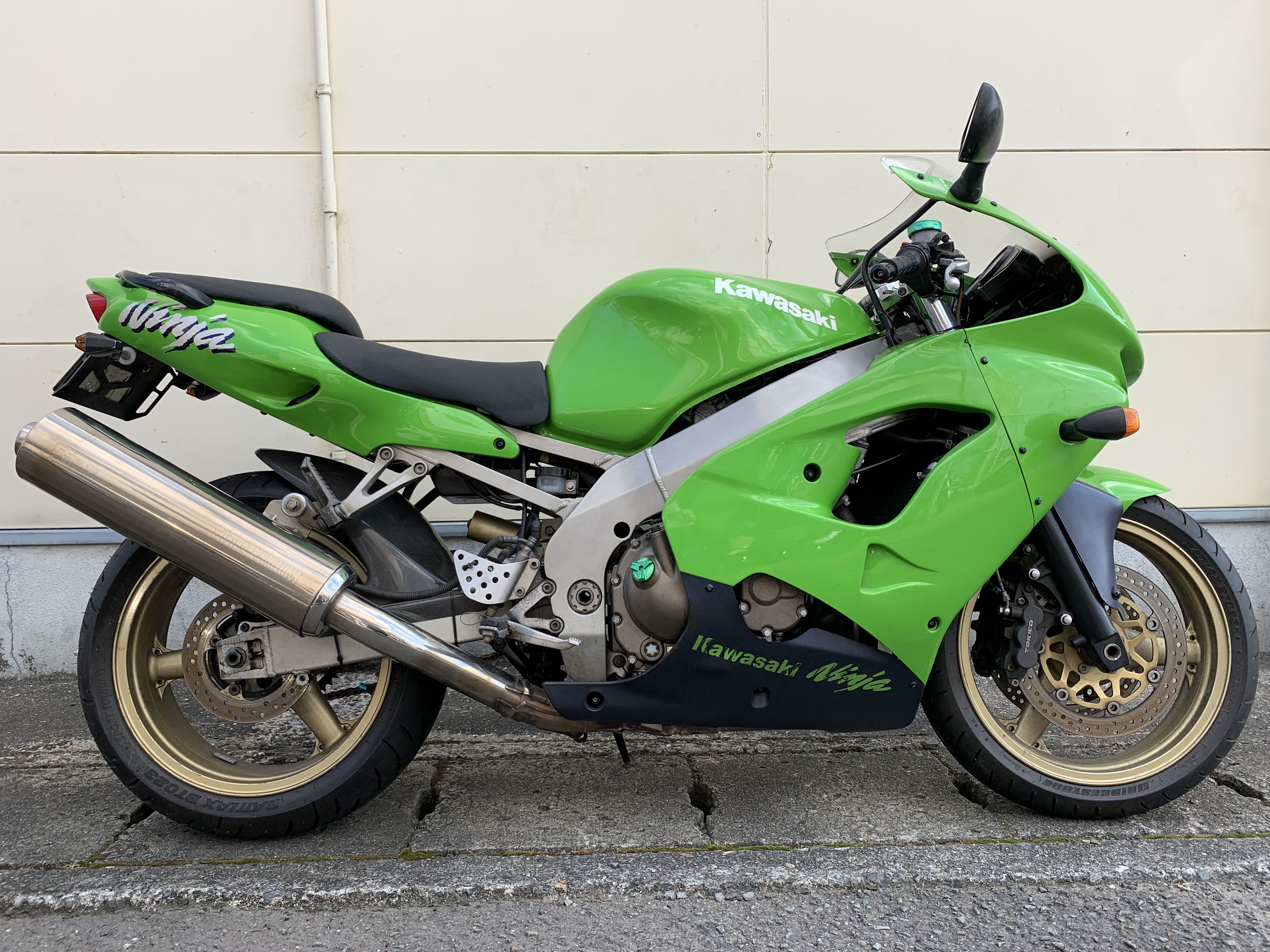ZX-9R（緑）